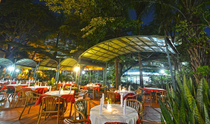 Speke Hotel 1996 Ltd Kampala Luaran gambar
