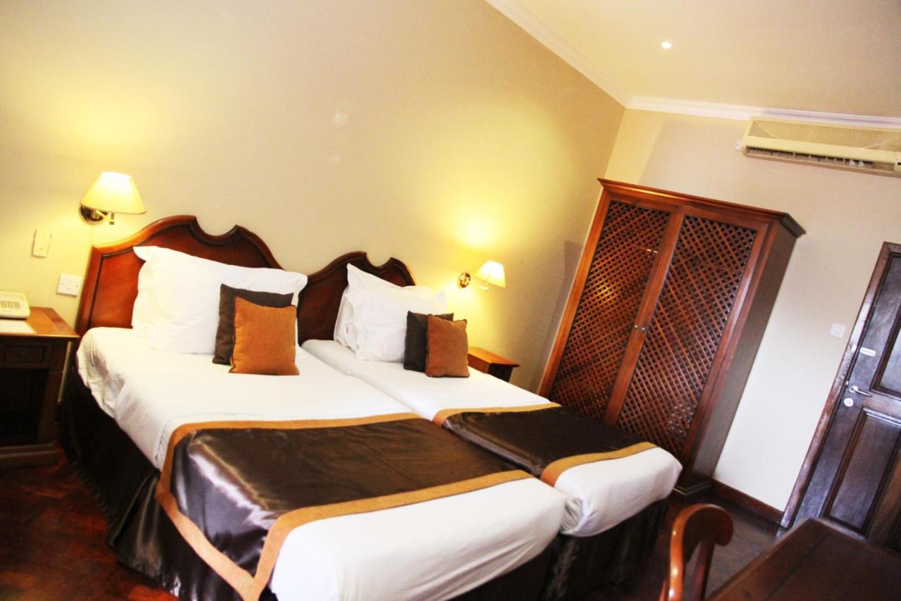 Speke Hotel 1996 Ltd Kampala Luaran gambar