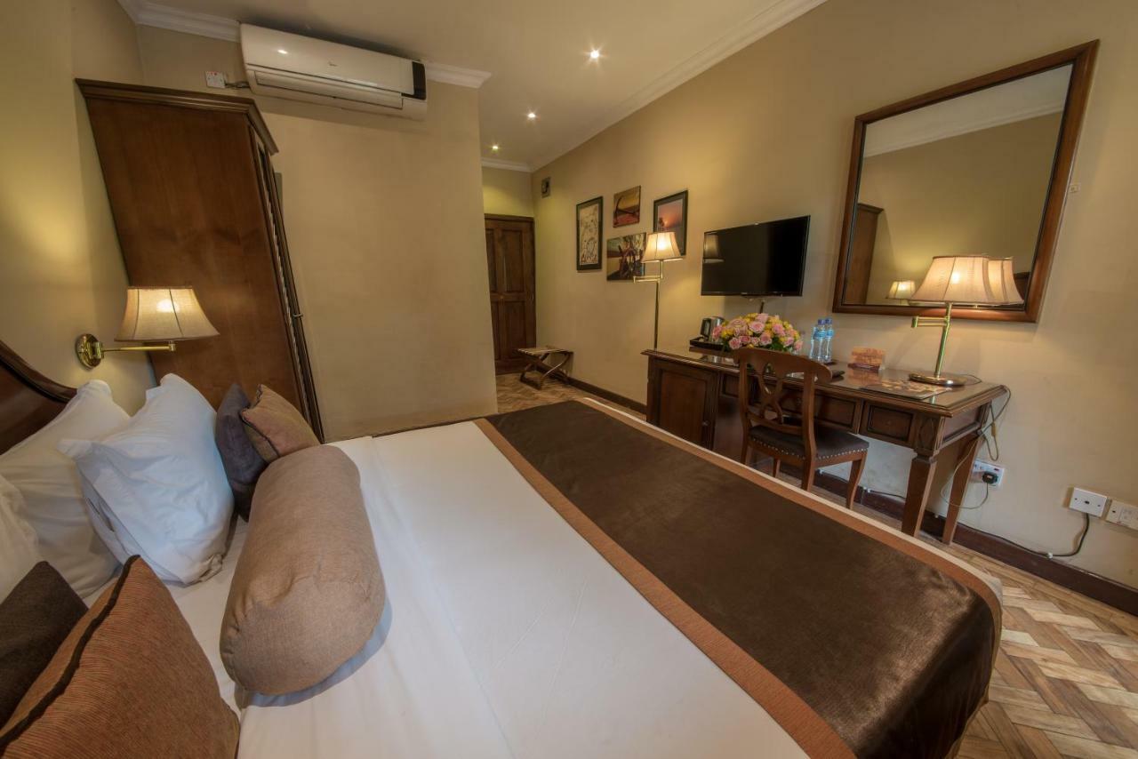 Speke Hotel 1996 Ltd Kampala Luaran gambar